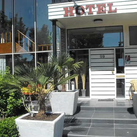 Noordzee ホテル 2*